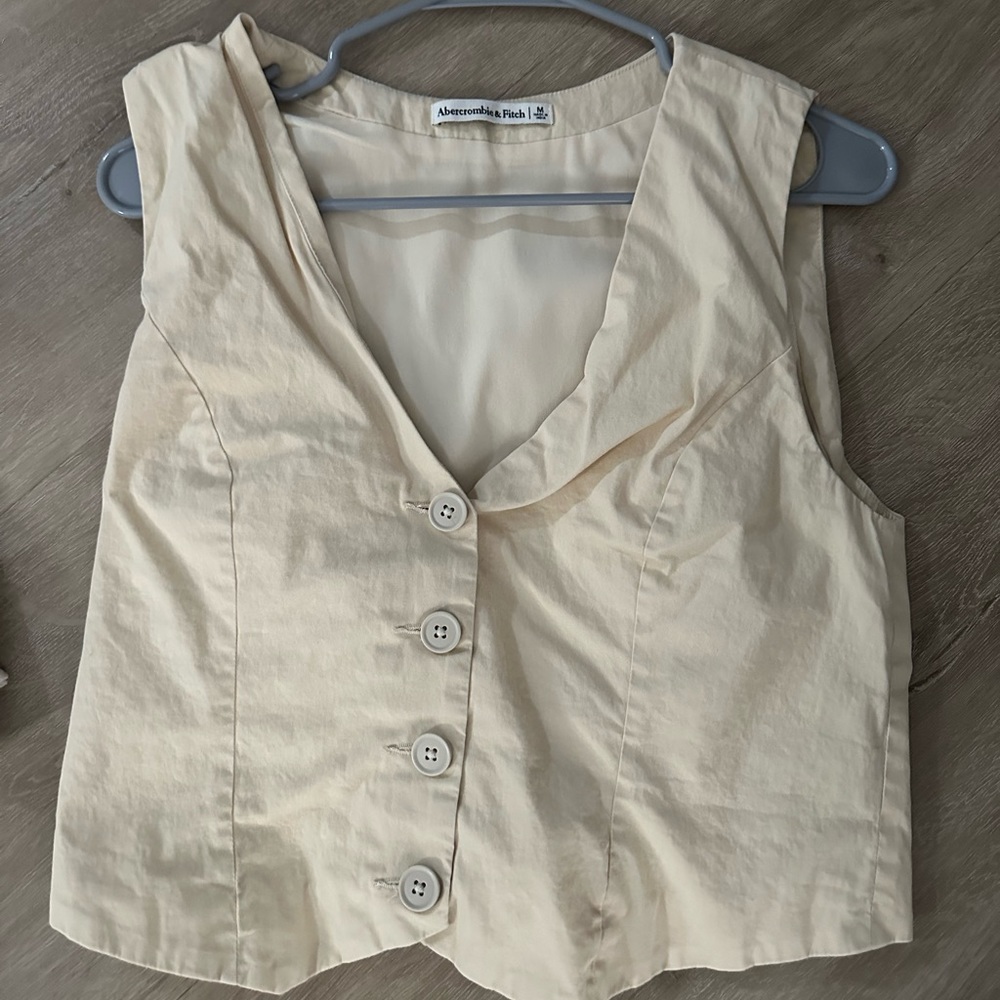 Abercrombie vest